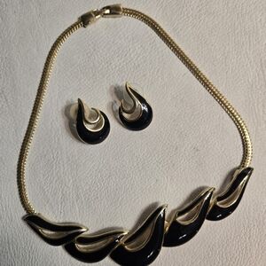 Matching Goldtone Black Enamel Necklace , Earring Set Costume Jewelry
